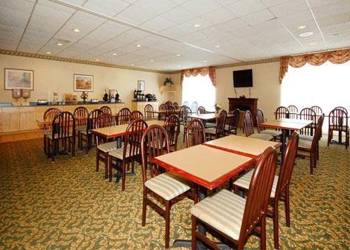 Econo Lodge Inn & Suites Augusta Restaurant foto